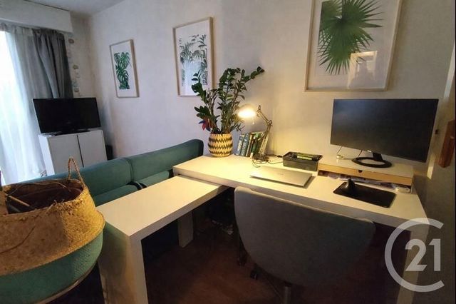 Appartement F1 &agrave; louer - 1 pi&egrave;ce - 31,94 m2 - Juvisy Sur Orge - 91 - ILE-DE-FRANCE