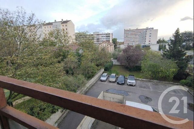Appartement F1 &agrave; louer - 1 pi&egrave;ce - 31,94 m2 - Juvisy Sur Orge - 91 - ILE-DE-FRANCE
