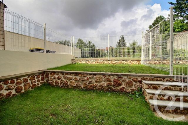 Appartement Studio &agrave; louer - 1 pi&egrave;ce - 25,11 m2 - St Michel Sur Orge - 91 - ILE-DE-FRANCE