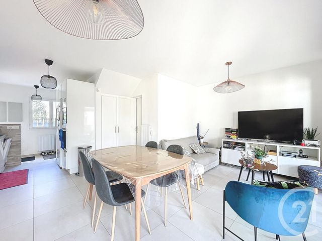 Maison &agrave; vendre - 5 pi&egrave;ces - 100,94 m2 - Fresnes - 94 - ILE-DE-FRANCE