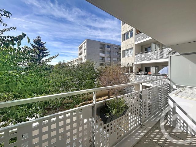 Appartement F3 &agrave; louer - 3 pi&egrave;ces - 62,41 m2 - Fresnes - 94 - ILE-DE-FRANCE
