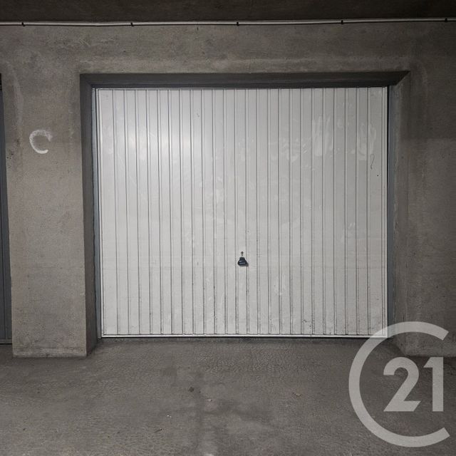 parking - FRESNES - 94