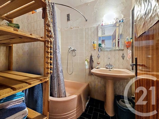 Appartement F5 &agrave; vendre - 5 pi&egrave;ces - 74,68 m2 - Fresnes - 94 - ILE-DE-FRANCE