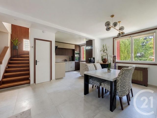 Maison &agrave; vendre - 5 pi&egrave;ces - 105 m2 - Fresnes - 94 - ILE-DE-FRANCE