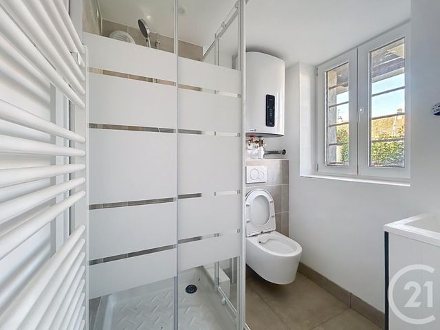 Appartement F1 &agrave; louer - 1 pi&egrave;ce - 24 m2 - Fresnes - 94 - ILE-DE-FRANCE