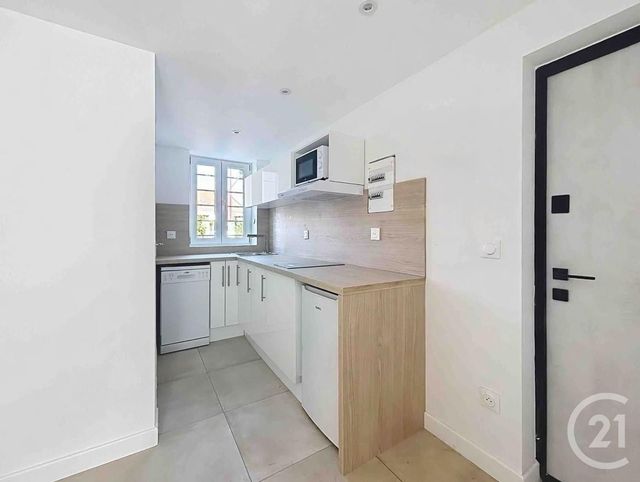 Appartement F1 &agrave; louer - 1 pi&egrave;ce - 24 m2 - Fresnes - 94 - ILE-DE-FRANCE