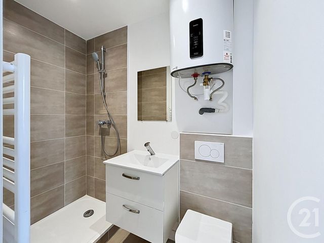 Appartement F1 &agrave; louer - 1 pi&egrave;ce - 17,05 m2 - Fresnes - 94 - ILE-DE-FRANCE