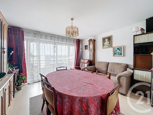 Appartement F3 &agrave; vendre - 3 pi&egrave;ces - 67,35 m2 - Fresnes - 94 - ILE-DE-FRANCE