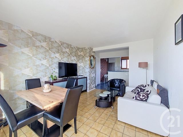 Appartement F4 &agrave; vendre - 4 pi&egrave;ces - 62,14 m2 - Fresnes - 94 - ILE-DE-FRANCE