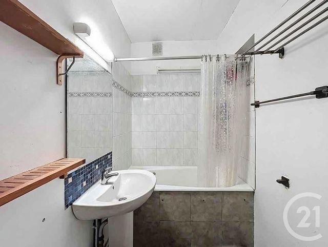 Appartement F4 &agrave; louer - 4 pi&egrave;ces - 78,43 m2 - Chevilly Larue - 94 - ILE-DE-FRANCE