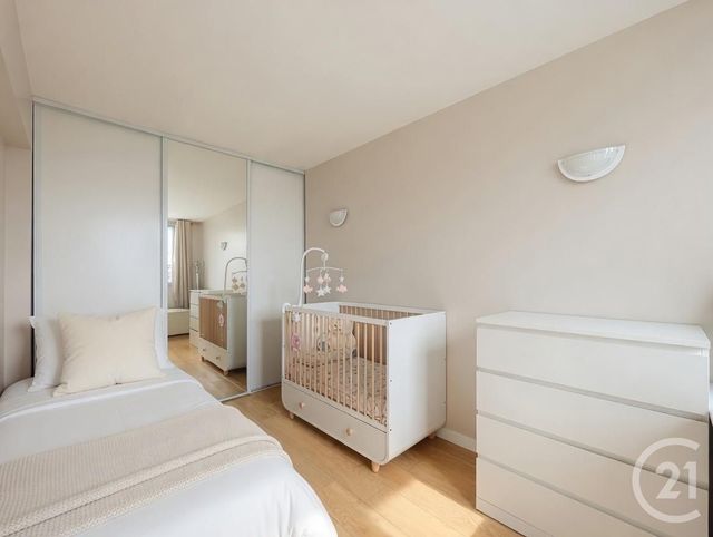 Appartement F3 &agrave; vendre - 3 pi&egrave;ces - 55,80 m2 - Fresnes - 94 - ILE-DE-FRANCE