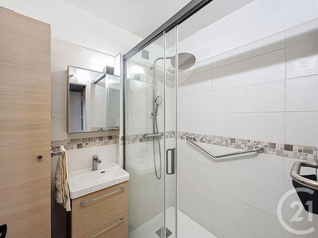 Appartement F3 &agrave; louer - 3 pi&egrave;ces - 54,45 m2 - Massy - 91 - ILE-DE-FRANCE