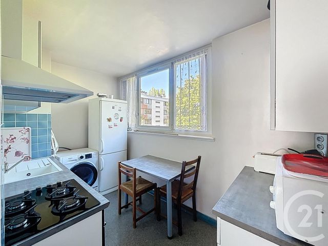 Appartement F3 &agrave; louer - 3 pi&egrave;ces - 54,45 m2 - Massy - 91 - ILE-DE-FRANCE