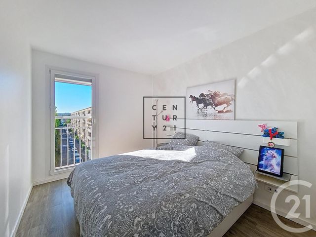 Appartement F3 &agrave; vendre - 3 pi&egrave;ces - 51,60 m2 - Fresnes - 94 - ILE-DE-FRANCE