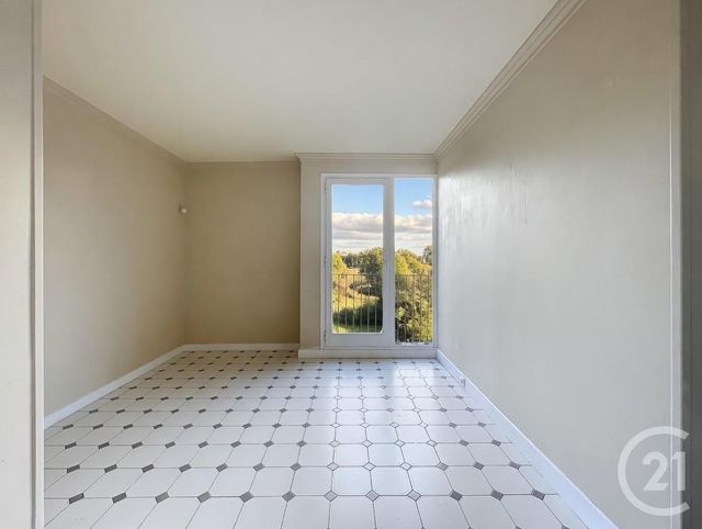 Appartement F4 &agrave; vendre - 4 pi&egrave;ces - 72,79 m2 - Fresnes - 94 - ILE-DE-FRANCE