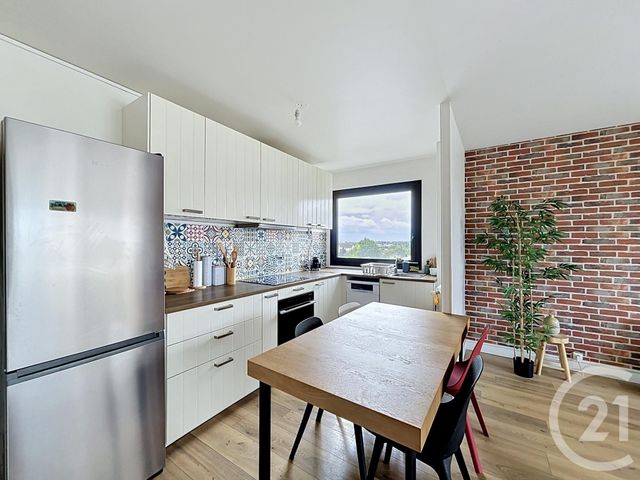 Appartement F4 &agrave; louer - 4 pi&egrave;ces - 75,85 m2 - Fresnes - 94 - ILE-DE-FRANCE