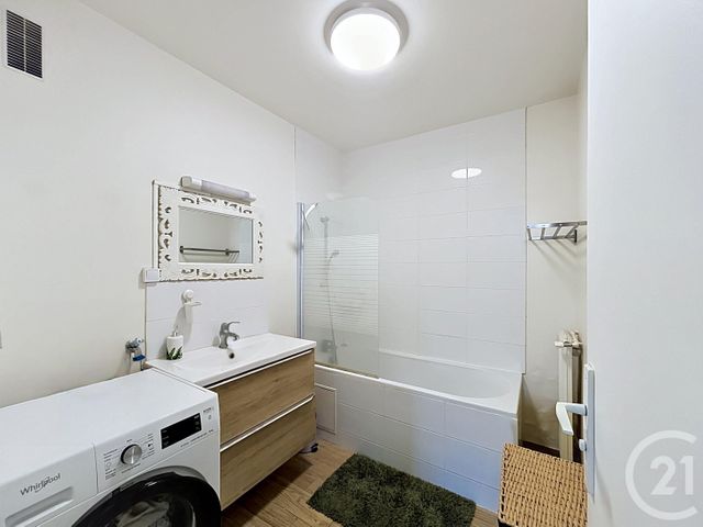Appartement F4 &agrave; louer - 4 pi&egrave;ces - 75,85 m2 - Fresnes - 94 - ILE-DE-FRANCE