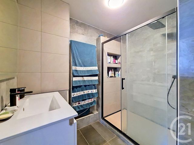 Appartement F5 &agrave; vendre - 5 pi&egrave;ces - 85,32 m2 - Fresnes - 94 - ILE-DE-FRANCE