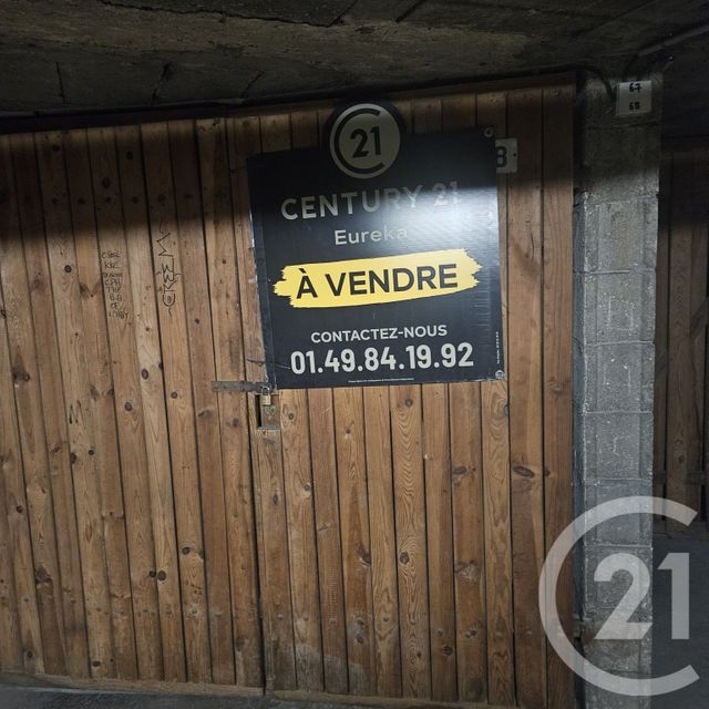 Parking &agrave; vendre - 12 m2 - Fresnes - 94 - ILE-DE-FRANCE