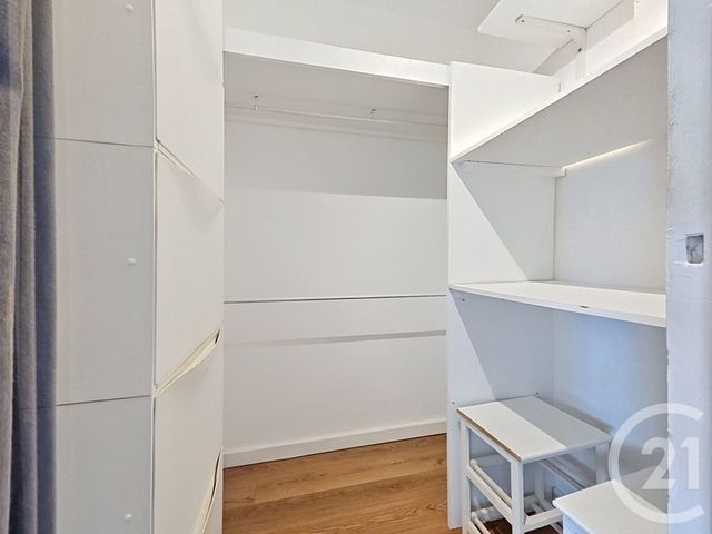 Appartement Studio &agrave; vendre - 1 pi&egrave;ce - 28,16 m2 - Le Plessis Robinson - 92 - ILE-DE-FRANCE