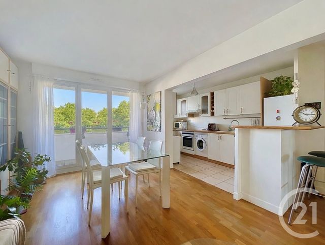 Appartement F4 &agrave; vendre - 4 pi&egrave;ces - 75,51 m2 - Fresnes - 94 - ILE-DE-FRANCE