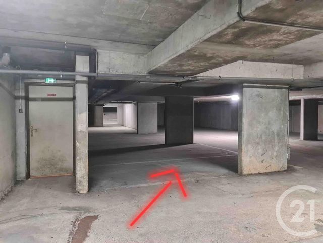 Parking &agrave; vendre - 11 m2 - Fresnes - 94 - ILE-DE-FRANCE