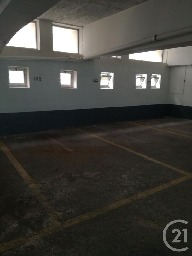 parking - PARIS - 75016