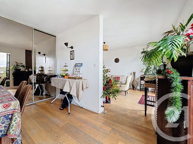 Appartement T4 à louer - 4 pièces - 64,17 m2 - Boulogne Billancourt - 92 - ILE-DE-FRANCE