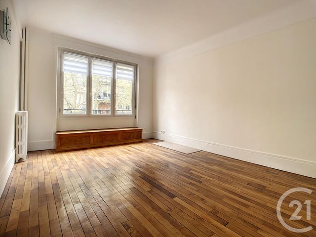 Appartement T4 &agrave; louer - 4 pi&egrave;ces - 104,92 m2 - Paris - 75016 - ILE-DE-FRANCE