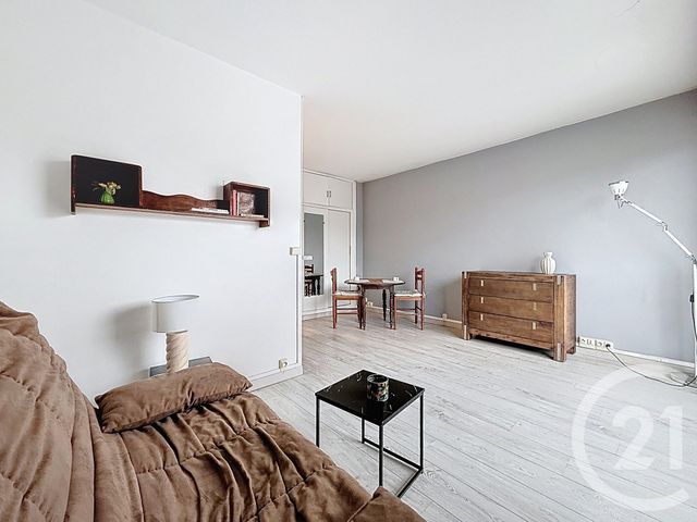 Appartement Studio &agrave; louer - 1 pi&egrave;ce - 25,32 m2 - Neuilly Sur Seine - 92 - ILE-DE-FRANCE