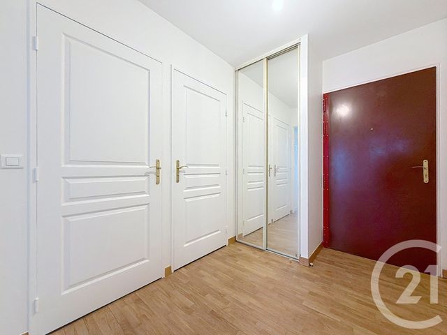 Appartement T2 &agrave; louer - 2 pi&egrave;ces - 43,03 m2 - Issy Les Moulineaux - 92 - ILE-DE-FRANCE