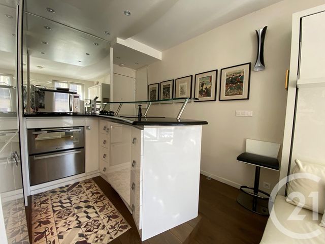 Appartement Studio &agrave; louer - 1 pi&egrave;ce - 19,75 m2 - Paris - 75018 - ILE-DE-FRANCE