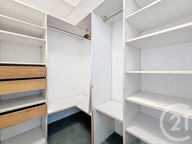 Appartement T4 &agrave; louer - 4 pi&egrave;ces - 105,87 m2 - Paris - 75015 - ILE-DE-FRANCE