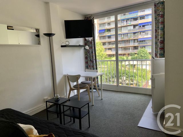 Appartement Studio &agrave; louer - 1 pi&egrave;ce - 17,36 m2 - Boulogne Billancourt - 92 - ILE-DE-FRANCE