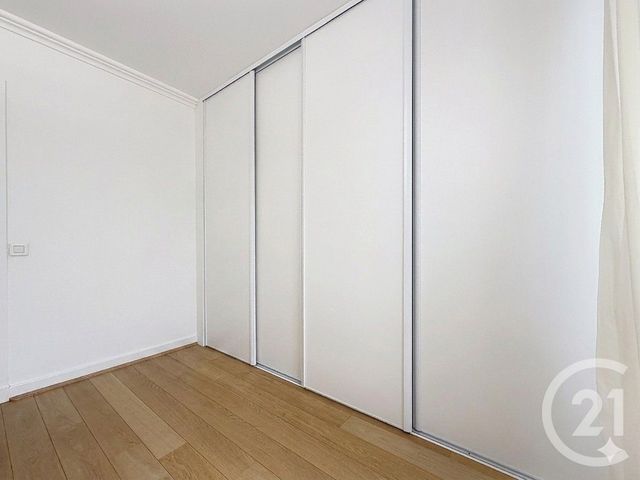 Appartement T3 &agrave; louer - 3 pi&egrave;ces - 65,73 m2 - Neuilly Sur Seine - 92 - ILE-DE-FRANCE