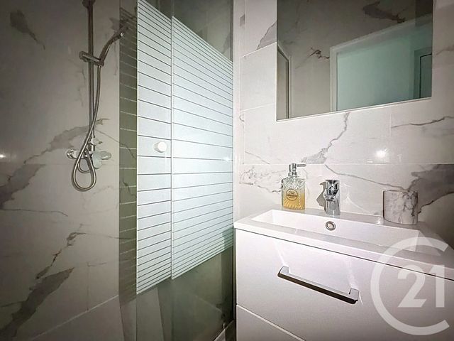 Appartement Studio &agrave; louer - 1 pi&egrave;ce - 23,49 m2 - Boulogne Billancourt - 92 - ILE-DE-FRANCE