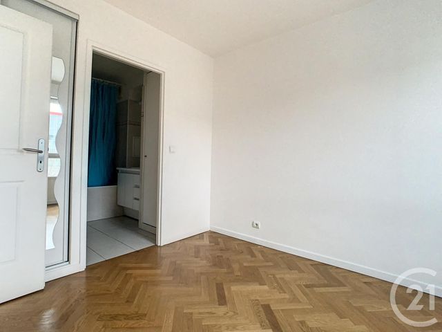 Appartement T2 &agrave; louer - 2 pi&egrave;ces - 46,07 m2 - Issy Les Moulineaux - 92 - ILE-DE-FRANCE