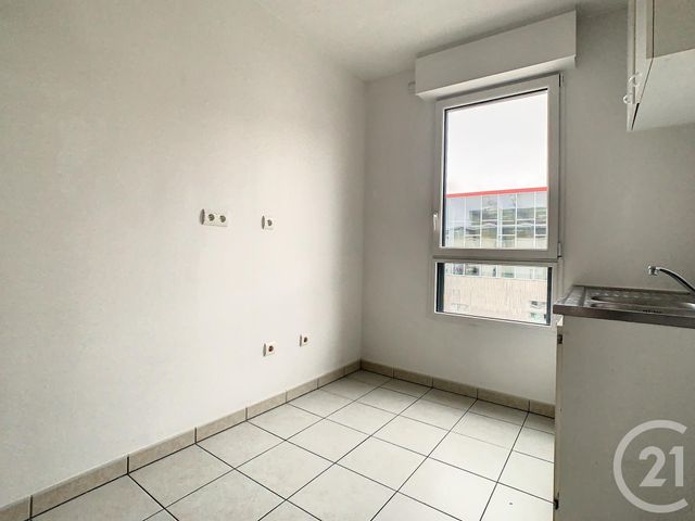 Appartement T2 &agrave; louer - 2 pi&egrave;ces - 46,07 m2 - Issy Les Moulineaux - 92 - ILE-DE-FRANCE
