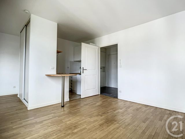 Appartement Studio &agrave; louer - 1 pi&egrave;ce - 30,30 m2 - Issy Les Moulineaux - 92 - ILE-DE-FRANCE