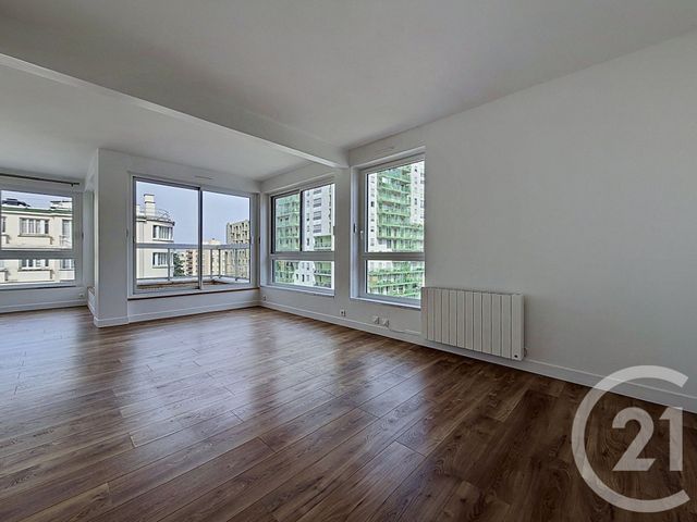 Appartement T3 &agrave; louer - 3 pi&egrave;ces - 84,70 m2 - Courbevoie - 92 - ILE-DE-FRANCE