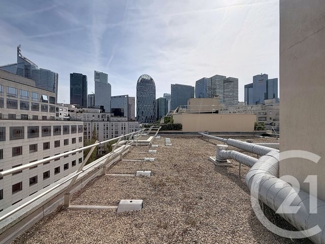 Appartement T3 &agrave; louer - 3 pi&egrave;ces - 84,70 m2 - Courbevoie - 92 - ILE-DE-FRANCE