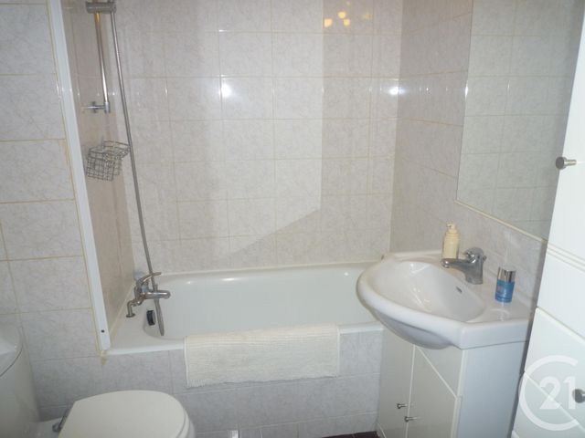 Appartement Studio &agrave; louer - 1 pi&egrave;ce - 28,04 m2 - Boulogne Billancourt - 92 - ILE-DE-FRANCE
