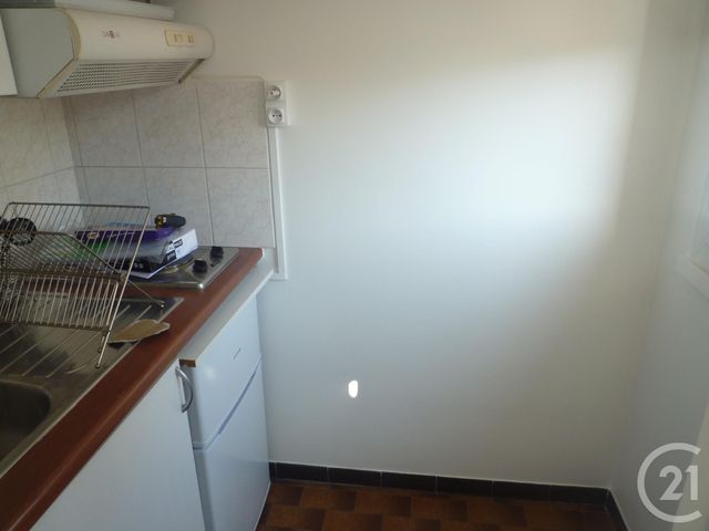Appartement Studio &agrave; louer - 1 pi&egrave;ce - 28,04 m2 - Boulogne Billancourt - 92 - ILE-DE-FRANCE