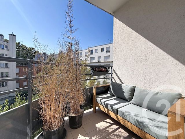 Appartement T2 &agrave; louer - 2 pi&egrave;ces - 46,05 m2 - Issy Les Moulineaux - 92 - ILE-DE-FRANCE