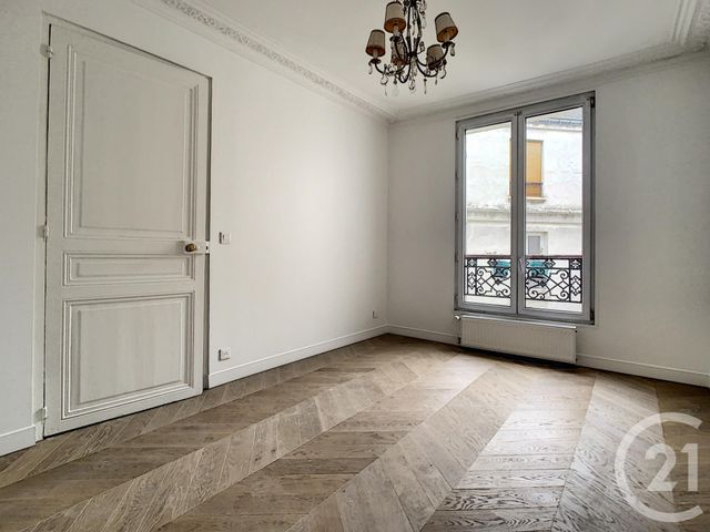 Appartement T2 &agrave; louer - 2 pi&egrave;ces - 40,80 m2 - Paris - 75010 - ILE-DE-FRANCE