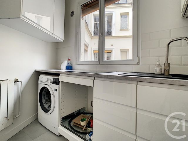Appartement T2 &agrave; louer - 2 pi&egrave;ces - 40,80 m2 - Paris - 75010 - ILE-DE-FRANCE
