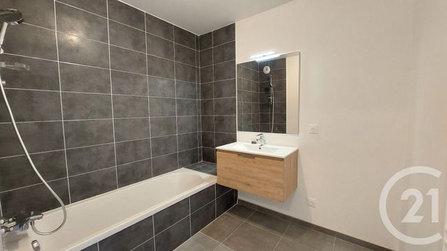 Appartement T3 à louer - 3 pièces - 67,92 m2 - Allonzier La Caille - 74 - RHONE-ALPES