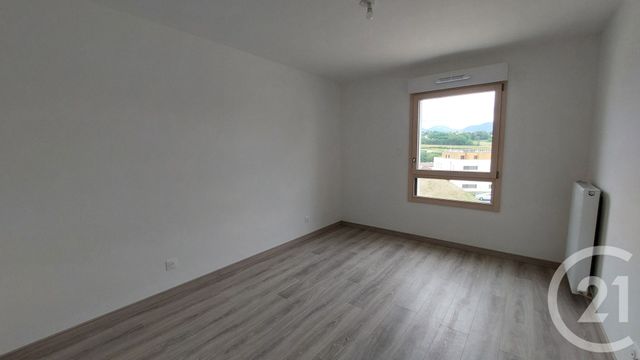 Appartement T3 à louer - 3 pièces - 67,92 m2 - Allonzier La Caille - 74 - RHONE-ALPES