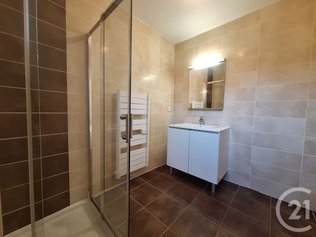 Maison &agrave; louer - 4 pi&egrave;ces - 73,73 m2 - Cernex - 74 - RHONE-ALPES