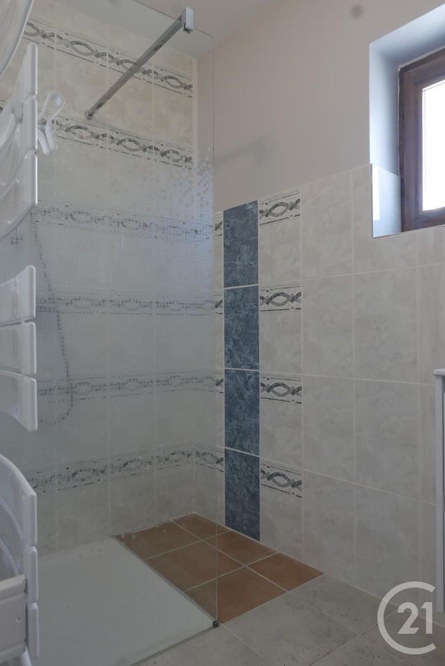 Appartement T3 &agrave; louer - 4 pi&egrave;ces - 98,20 m2 - Challonges - 74 - RHONE-ALPES